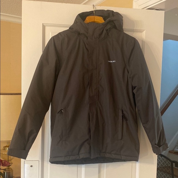 Liquid Other - LIQUID youth size L snowboarding/ski jacket
Excellent condition.